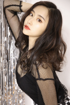 破外女13一14在线观看